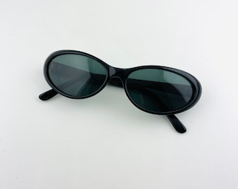 Authentic Vintage 90s Black Oval Sunglasses