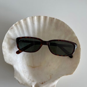 Authentic Vintage 90s Slim Tortoise Rectangle Sunglasses