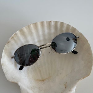 Authentic Vintage Silver Metal Frame Oval Sunglasses with Reflective Lenses