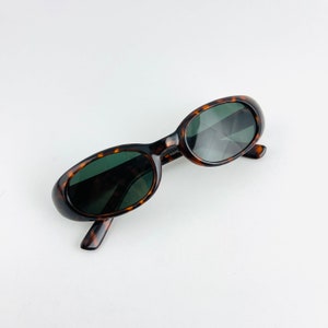 Authentic Vintage 90s Slim Tortoise Shell Oval Sunglasses image 8