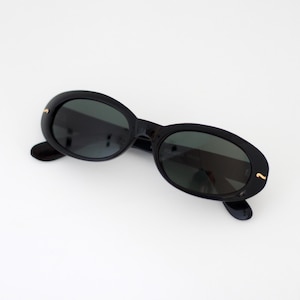True Vintage 90s Circular Black Oval Sunglasses with Gold Detailing
