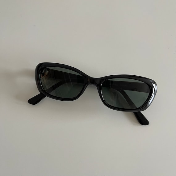 Authentic Vintage 90s Black Square Sunglasses - image 1