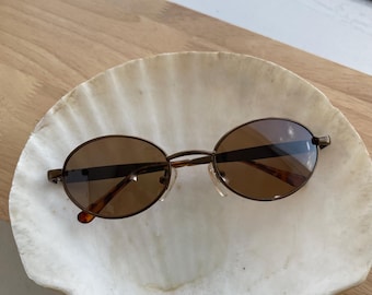 Authentische Vintage Mini Bronze Metallrahmen Oval Sonnenbrille mit Braun Spiegel Linse