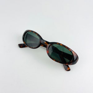 Authentic Vintage 90s Slim Tortoise Shell Oval Sunglasses image 3