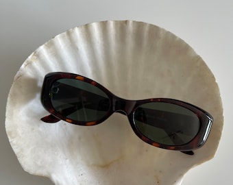 Vintage 90er Jahre Slim Tortoise Shell Rechteckige Sonnenbrille