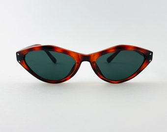 Vintage 90s Mini Red Tortoise Cat Eye Sunglasses