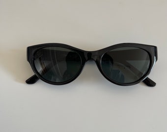 True Vintage Deadstock 90s Mini Black Wire Oval Sunglasses. Mirror Lens ...