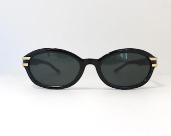 True Vintage 90s Circular Black Oval Round Sunglasses