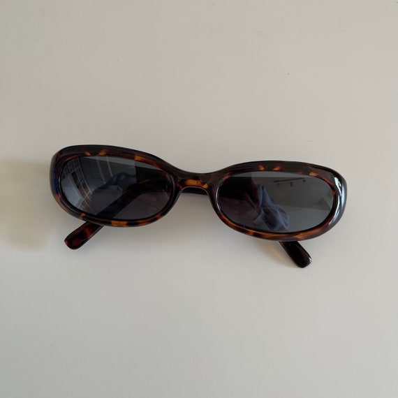 Vintage 90s Slim Tortoise Rectangle Sunglasses wi… - image 5