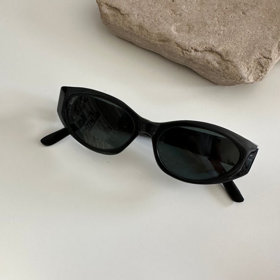 Authentic Vintage 90s Black Cat Eye Sunglasses - Etsy display picture 1