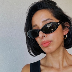 Authentic Vintage 90s Black Oval Sunglasses