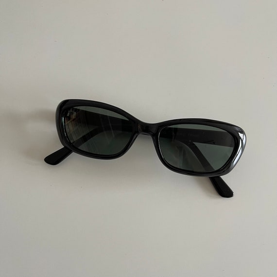 Authentic Vintage 90s Black Square Sunglasses - image 3