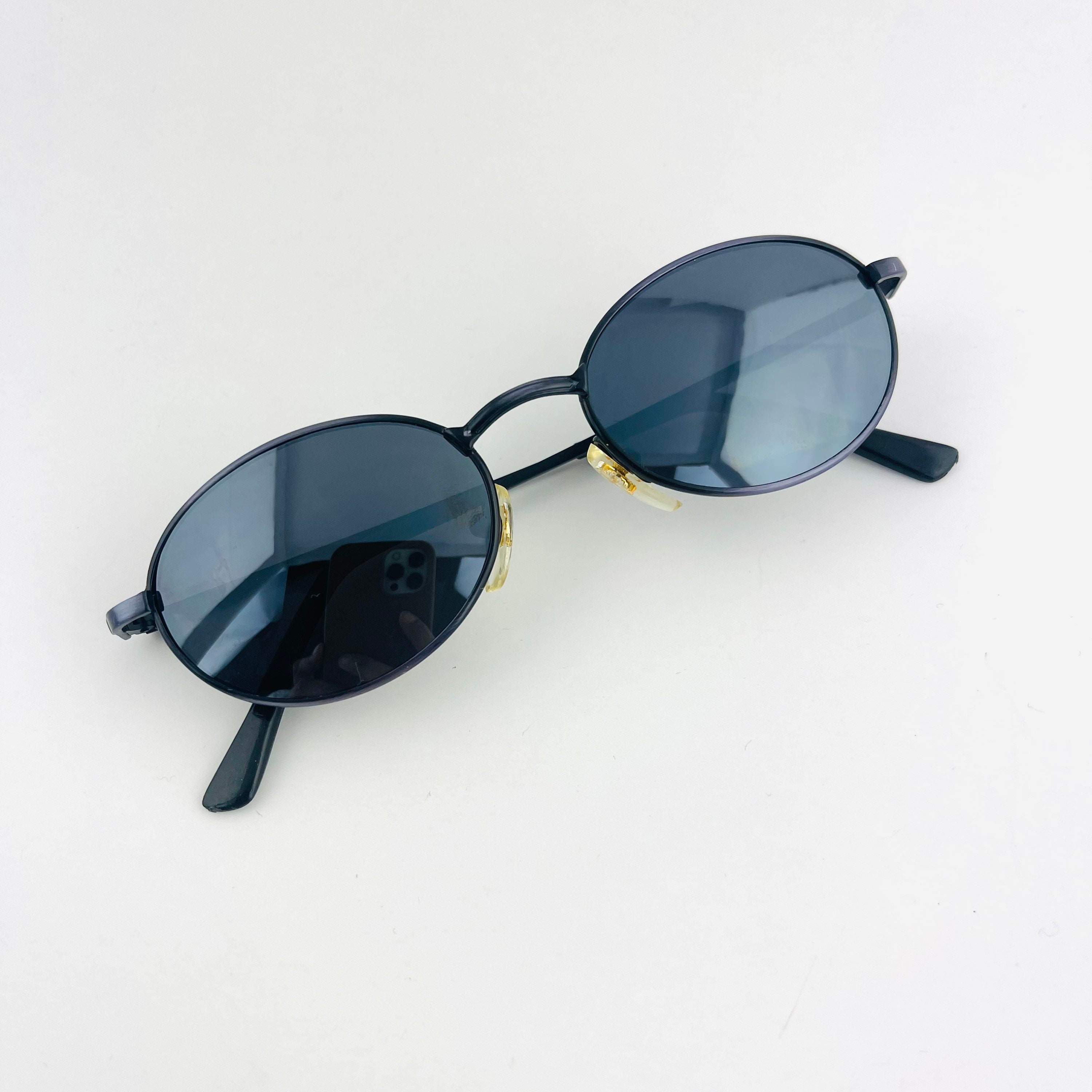 90s Vintage Oval Sunglasses: Black Reflective Lens, Purple  display picture 1
