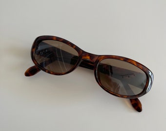 Authentic 90s Rectangle Tortoise Brown Lens Sunglasses | Deadstock 90s sunglasses