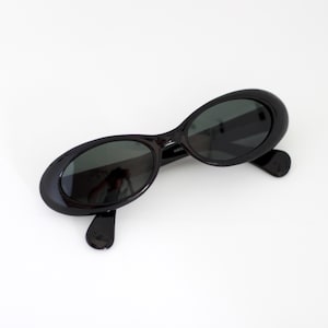 Authentic Vintage 90s Slim Black Oval Sunglasses