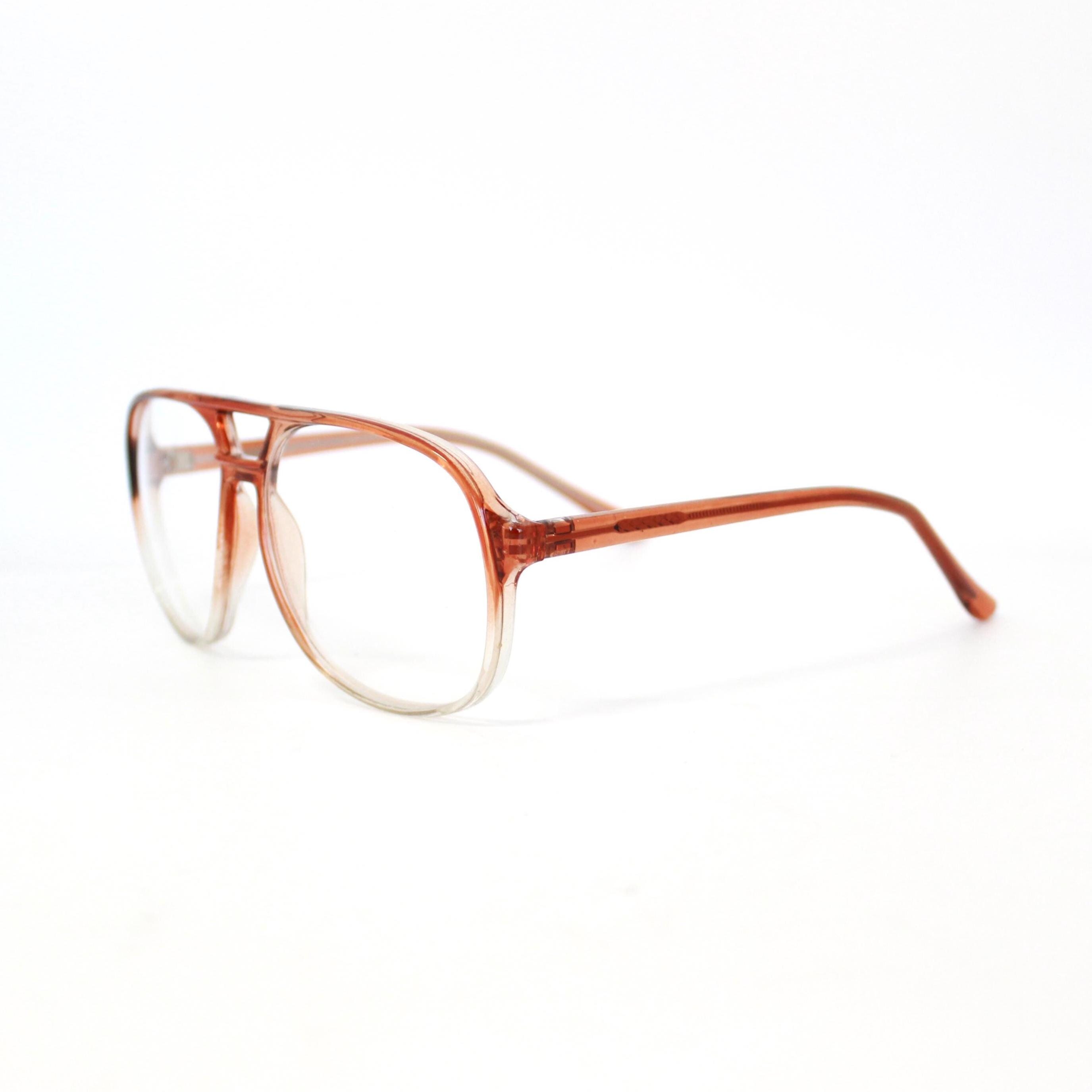 True Vintage Eyeglasses | NOS | Brown Lens | Red & Gold Plastic Frame 1990s #823 Old Fashion True Vintage Gold Classic Clear Lens Eye Glasses  main image 4