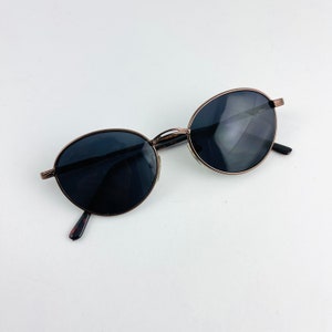 Vintage Bronze Metal Frame Oval Sunglasses