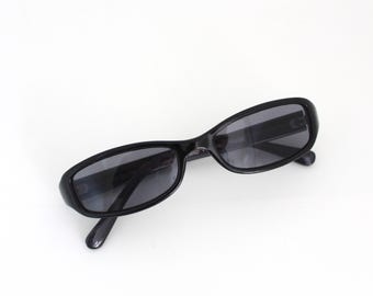 True Vintage 90s Slim Rectangle Oval Sunglasses with grey transparent lens