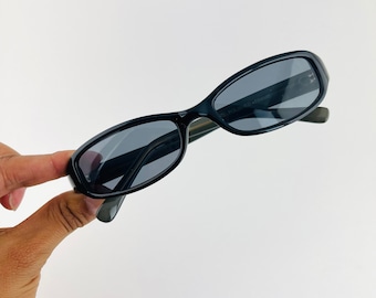 True Vintage 90s Slim Rectangle Oval Sunglasses with grey transparent lens