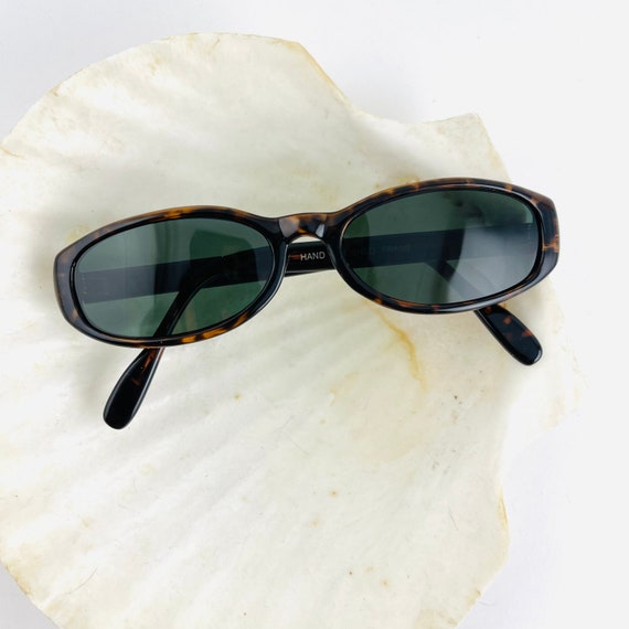 Authentic Vintage 90s Slim Brown Tortoise Oval Sunglasses - Etsy display picture 3