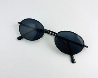 Authentic Vintage Black Metal Frame Oval Sunglasses