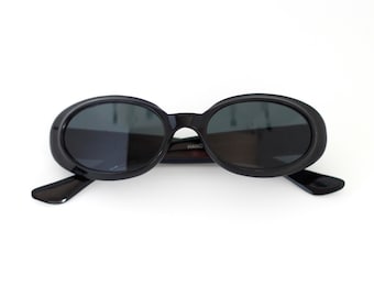 Vintage 90s Black Oval Sunglasses