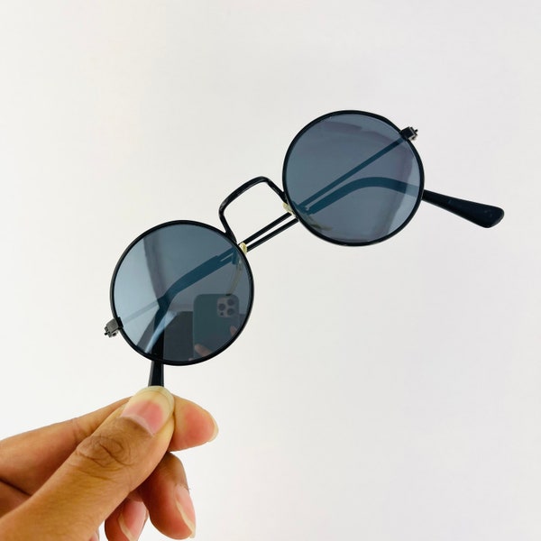 Vintage 90s Mini Round Black Metal Frame Sunglasses with Mirror Lens