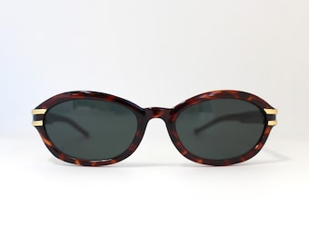 Authentic Vintage 90s Tortoise Oval Sunglasses