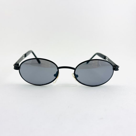 True Vintage Deadstock 90s Mini Black Wire Oval Sunglasses. | Etsy