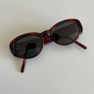 Vintage 90s Mod Red Tortoise Shell Oval Sunglasses Authentic Deadstock