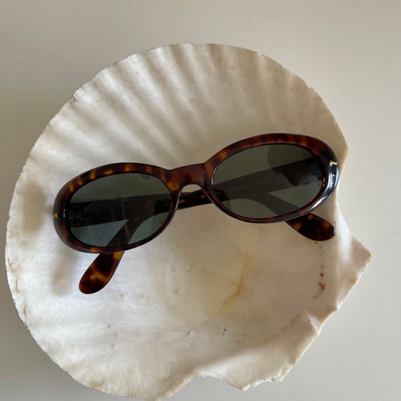 True Vintage 90s Circular Tortoise Oval Sunglasse… - image 6