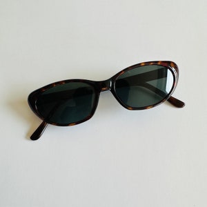 Vintage 90s Tortoise Cat Eye Sunglasses