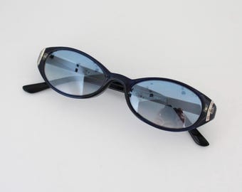 Vintage 90s Blue Oval Sunglasses | Blue Lens, UV 400