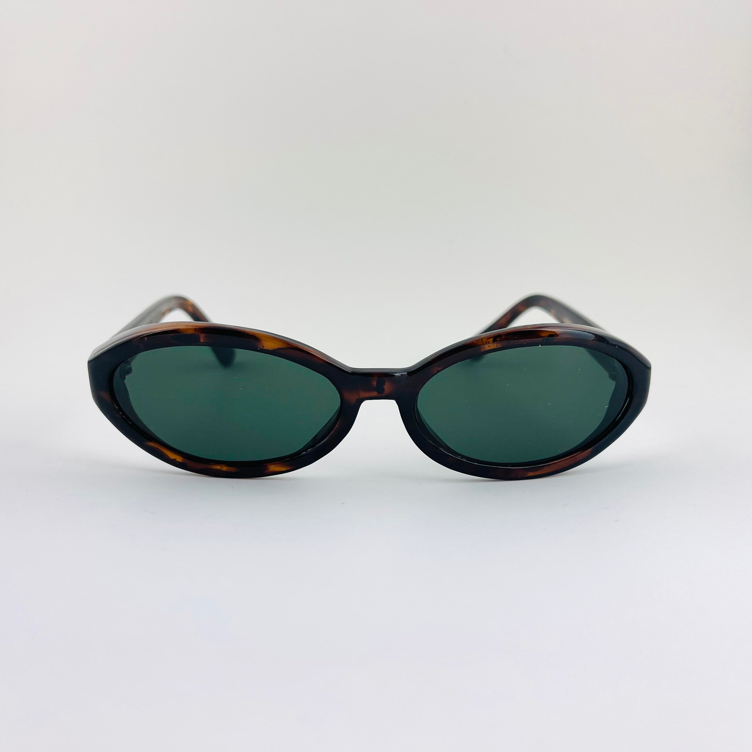 90s Slim Oval Acetate Sunglasses Brown Tortoise Frames Bp. Authentic Vintage 90s Slim Brown Tortoise Oval Sunglasses - Etsy main image 2
