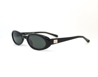Authentic Vintage 90s Slim Black Oval Sunglasses