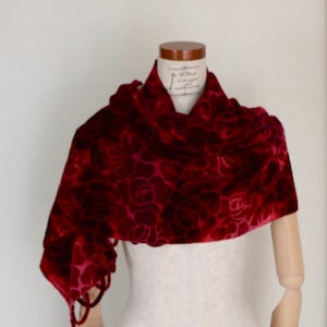 Vintage Japanese Kimono Shawl ///  Red velvet shawl, Red kimono Shawl, Vintage velvet shawl, gorgeous rose velvet shawl
