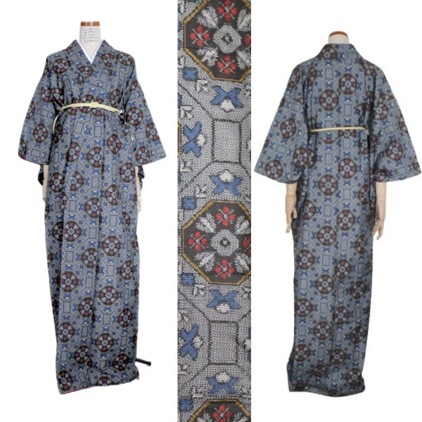 K19-21 Vintage Japanese Kimono /// Tsumugi, Gray Kimono, Japanese Kimono, Tsumugi Kimono, Gray Kimono, Kimono robe, Silk robe, Silk kimono,