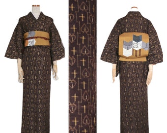 K19-30 Vintage Japanese Kimono // Tsumugi, Brown Kimono, Japanese Kimono, Tsumugi Kimono, Brown Kimono, Kimono robe, Silk robe, Silk kimono,