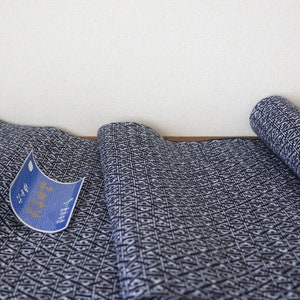 YF-25 Yukata fabric /// vintage Japanese cotton fabric, indigo fabric, Japanese indigo, vintage indigo cotton, Navy Geometric pattern