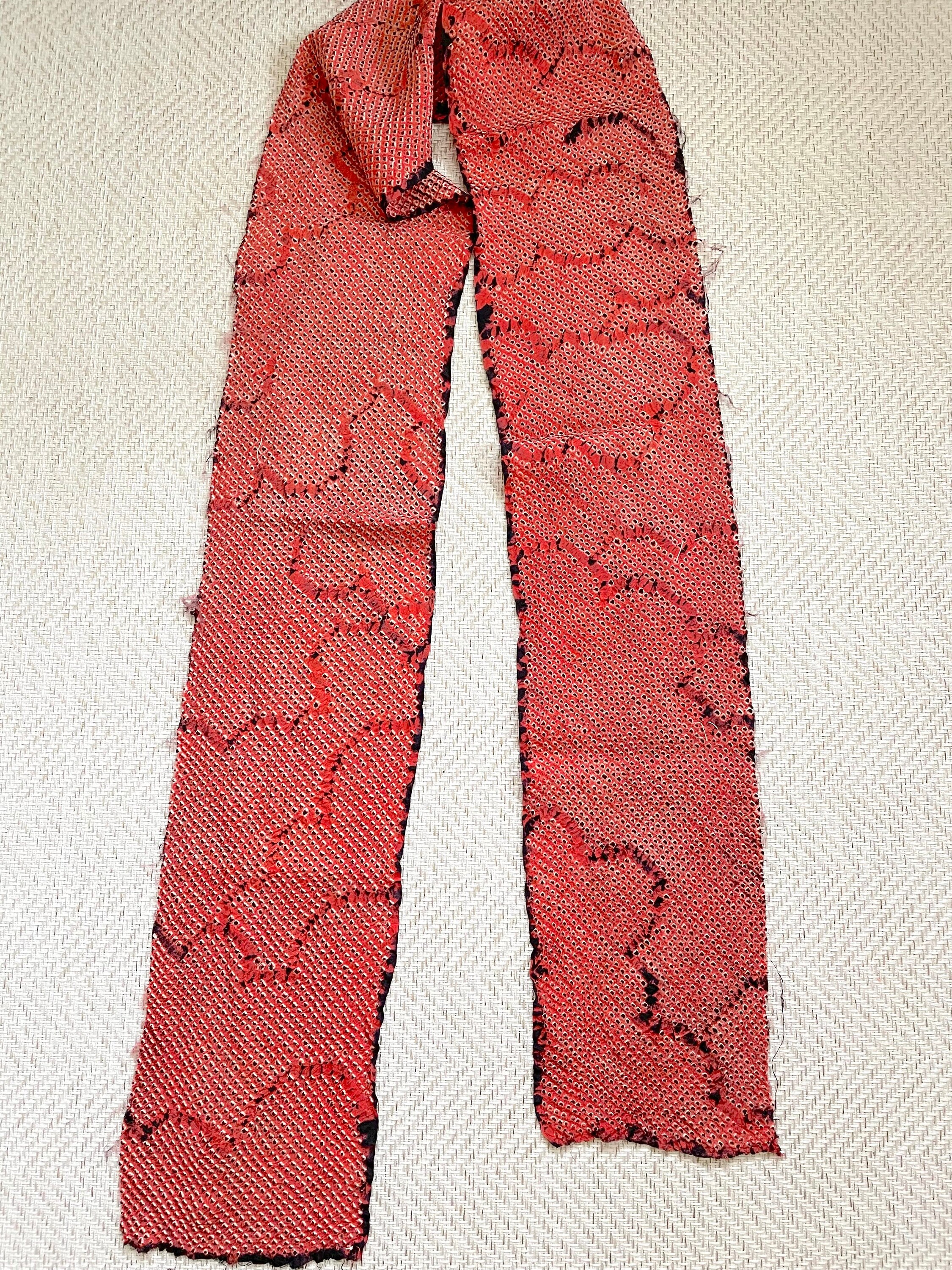 着物  生地 FA-47 Vintage Red Silk Shibori Kimono Fabric /// Red Silk Kimono
