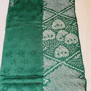 FA-50 Kimono Shibori fabric /// Silk Shibori fabric, tie dye fabric, silk kimono fabric, Japanese fabric, Vintage Green Shibori fabric