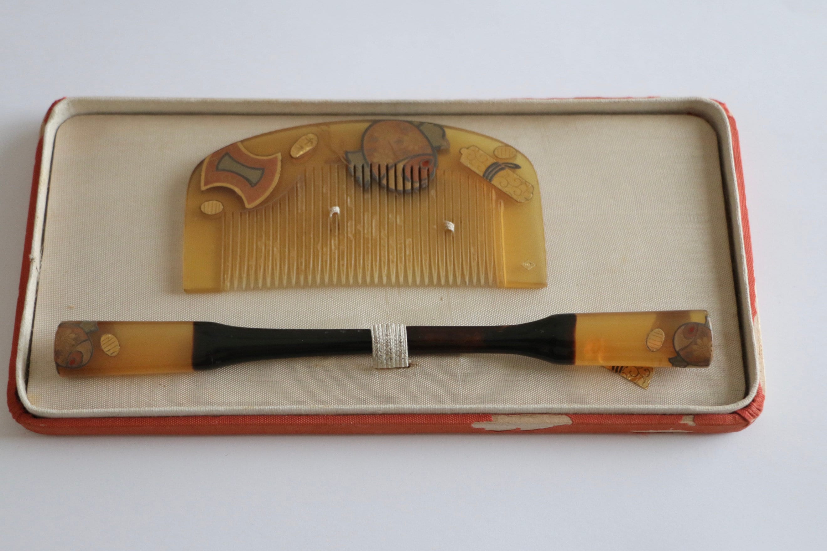 Terrific Vintage Japanese Comb ! set of 2, Bekko comb and Pin, Maiko hair comb, Geisha hair comb, Hair accessory for kimono, vintage pin