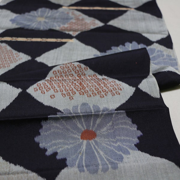 FOS-13 RARE! Vintage Japanese kimono Fabric /// Handwoven Floral pattern Silk kimono fabric, Purple x gray Floral pattern Silk kimono fabric