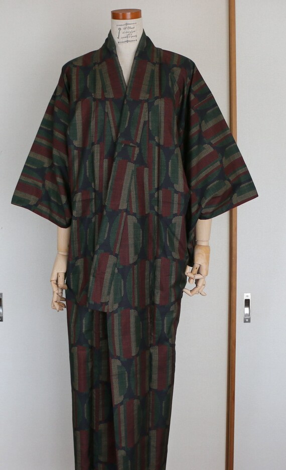 Vintage Japanese Kimono /// Tsumugi, black Kimono,