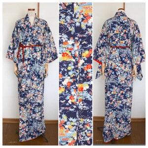 Vintage Japanese Kimono / Komon / Kawari-hutakoshi-chirimen