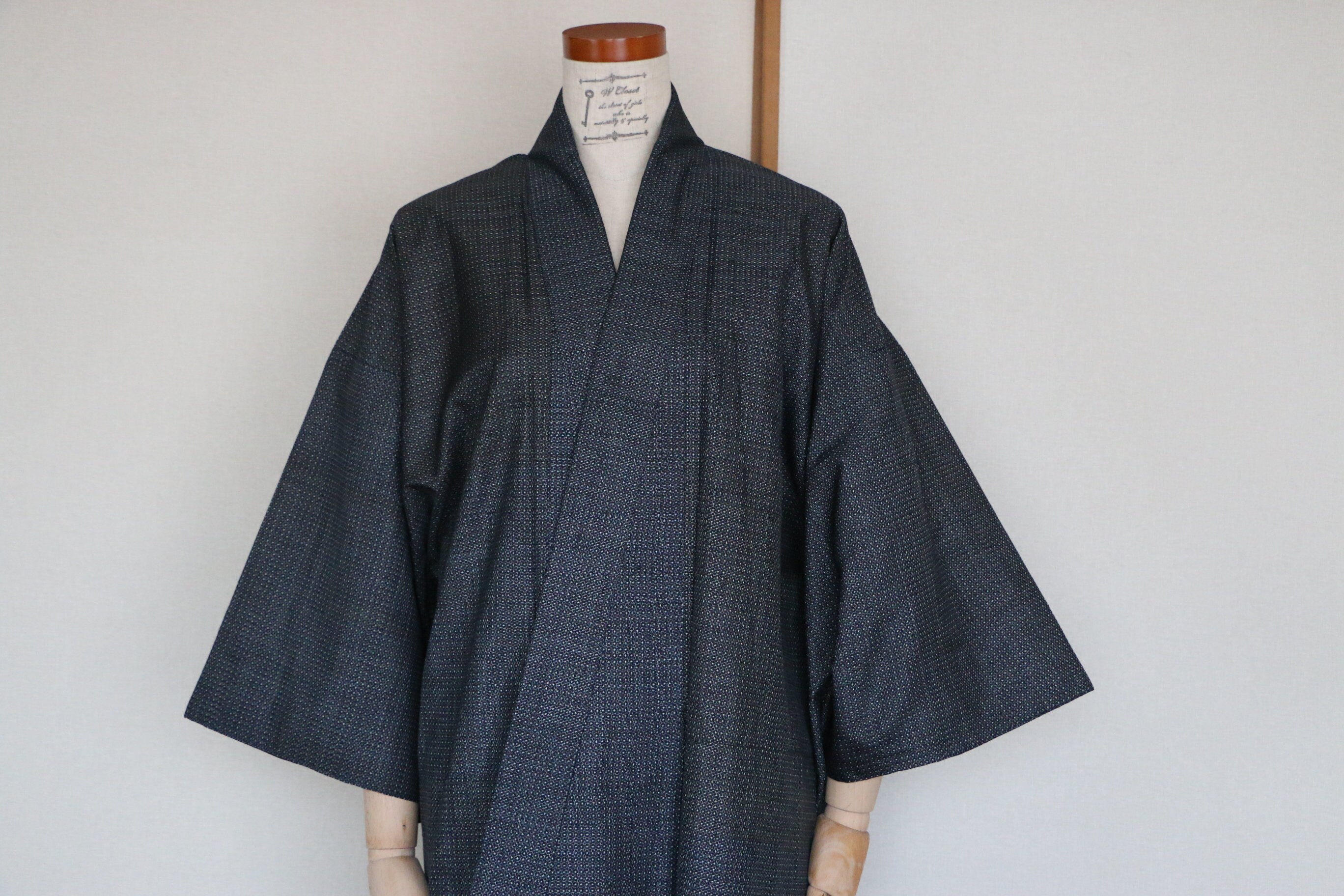 Vintage Japanese MEN's Silk kimono /// Kimono Cool Black | Etsy