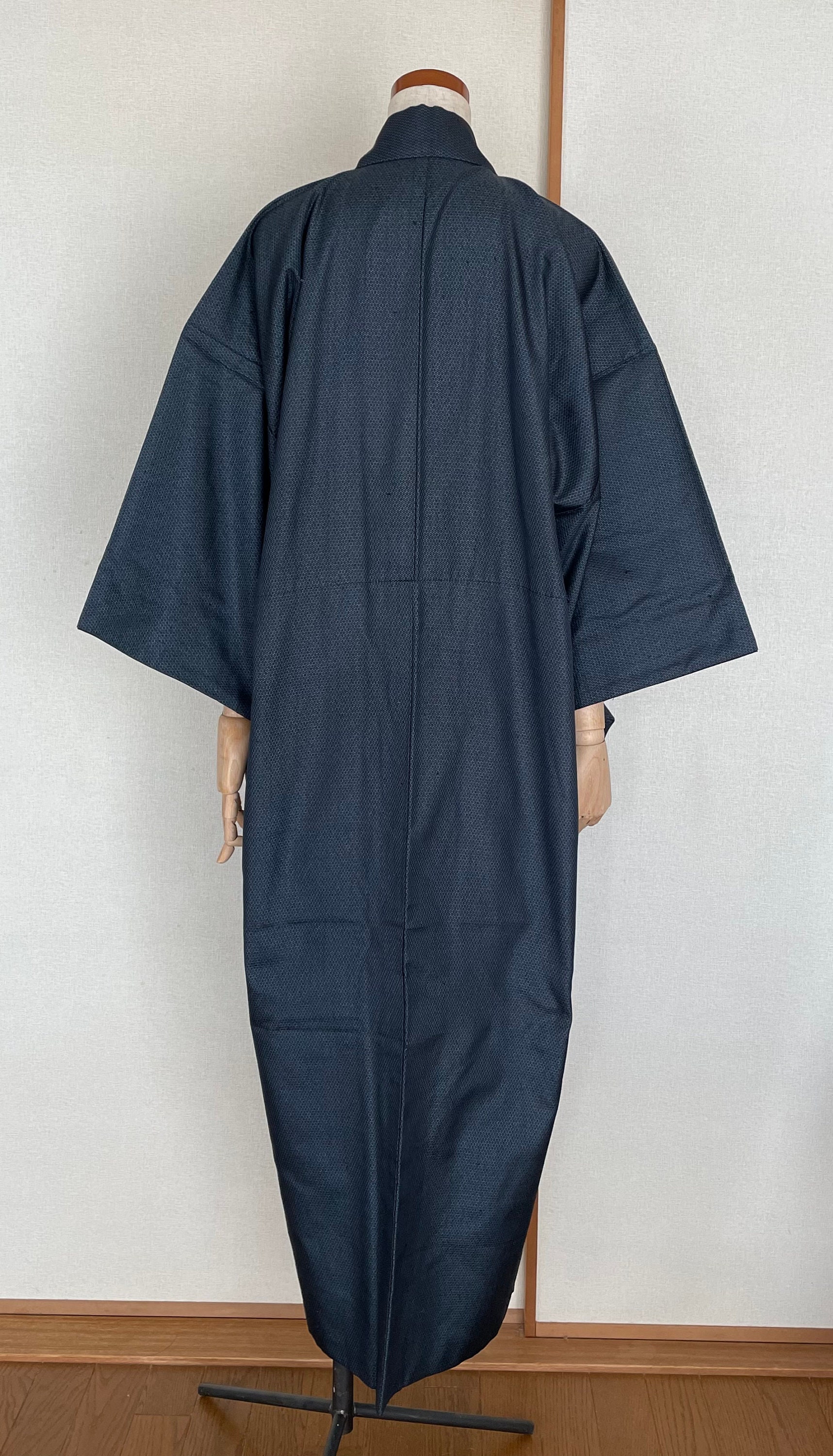 M21-12 Vintage Mens Japanese Kimono /// Men Silk Kimono Men - Etsy