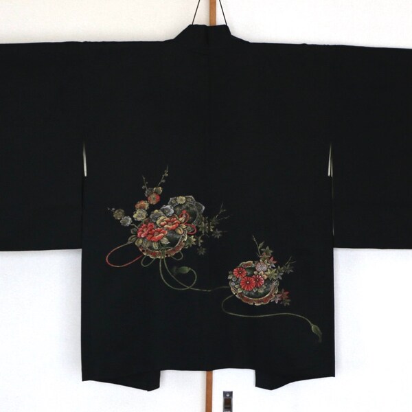 Vintage Japanese Kimono Jacket /// Black kimono, Haori, antique Kimono, Black Jacket, Silk black haori, silk haori, vintage black haori