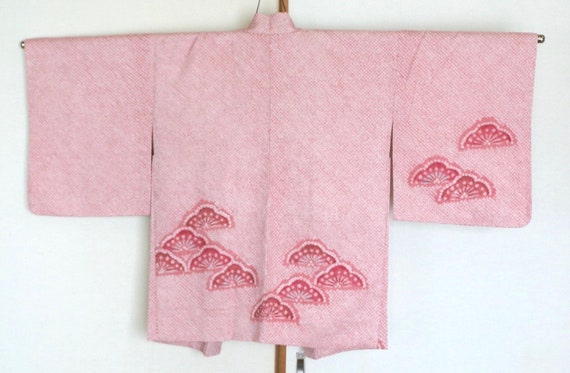 Vintage Japanese kimono Jacket /// Pink Kimono, Ha