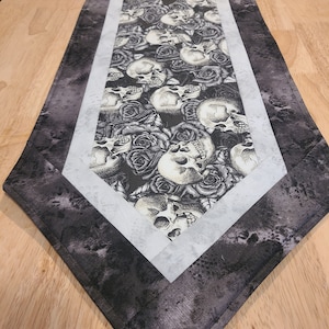 Gothic Skull & Roses Table Runner | Halloween Whimsigoth Decor | Dark Romantic Gothic Centerpiece | Spooky Gift